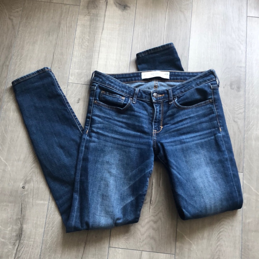Abercrombie & Fitch Women’s Super Skinny Jeans